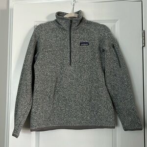 Patagonia women’s 1/4 zip size small